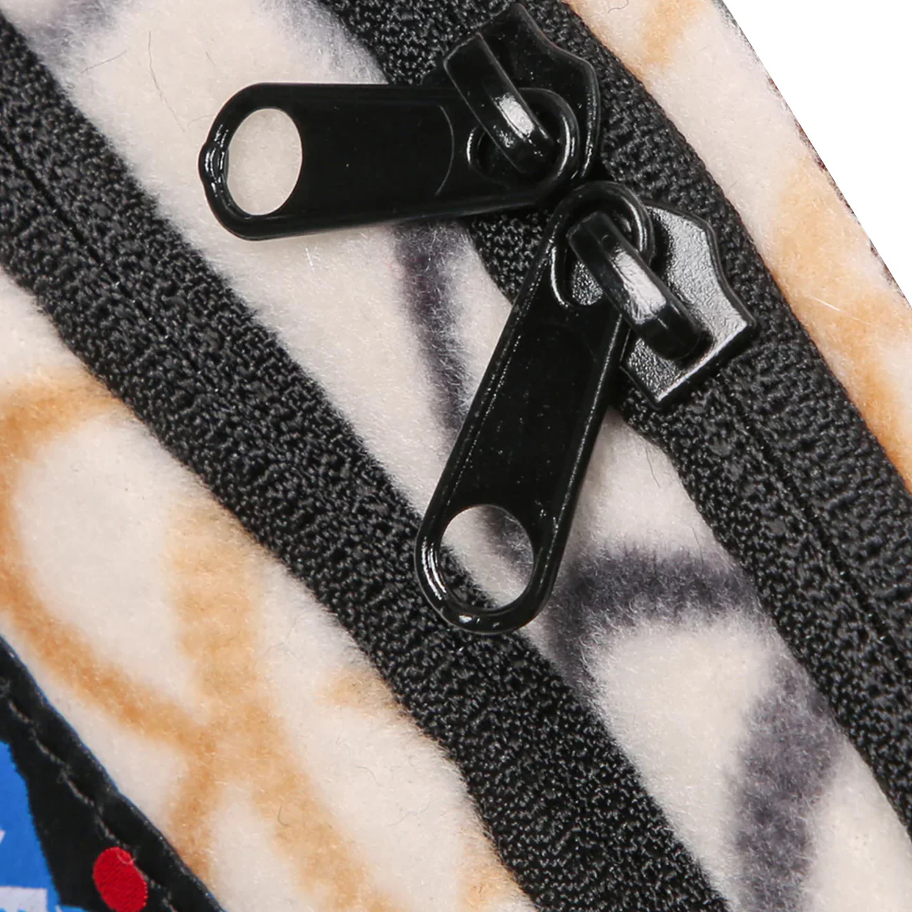 Kavu Polar Spectator Waist Pack Snow Garden - Image 5